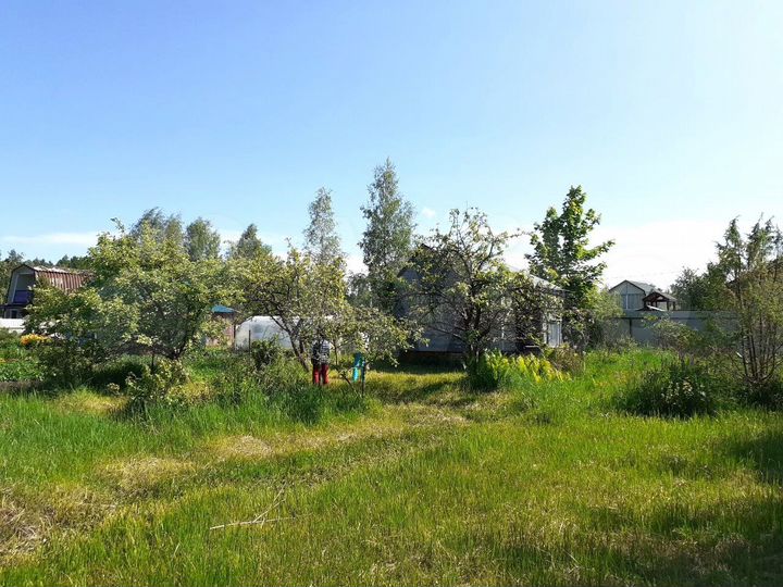 Дача 20 м² на участке 6 сот.