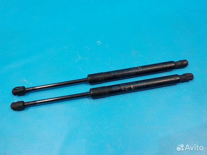 Амортизатор двери багажника (комплект) KIA Ceed (E