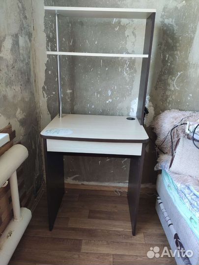 Компьютерный стол бу