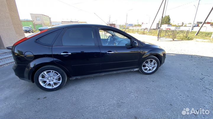 Ford Focus 1.8 МТ, 2006, 299 000 км