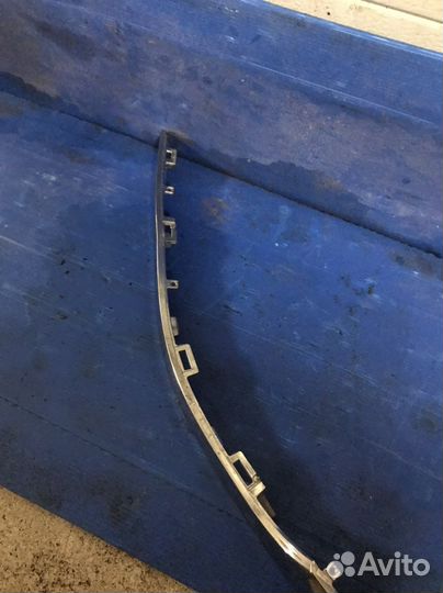 Хром заднего бампера Touareg nf