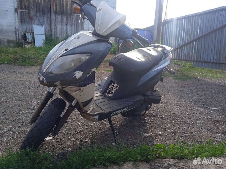 Мопед 80 кубов, отдам запчастей на ещё один мопед