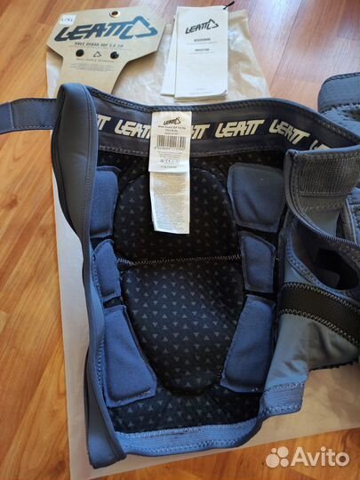 Наколенники Leatt 3DF 5.0 Knee Guard Zip