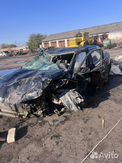 Toyota Camry 2.5 AT, 2017, битый, 100 000 км