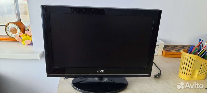 Телевизор JVC