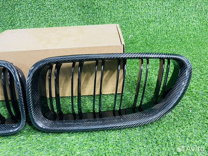 Решетка радиатора BMW F06 F12 М стиль карбон