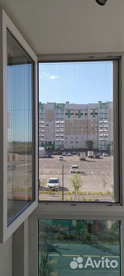 Москитная сетка раздвижная. Настоящее плиссе