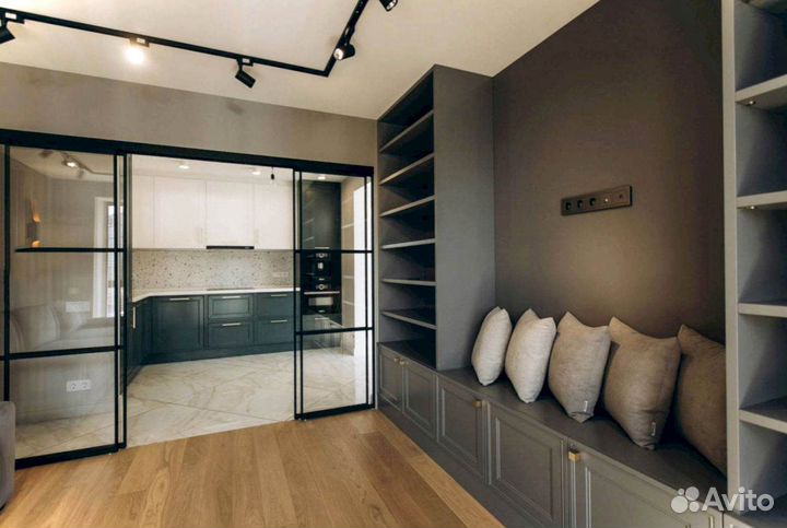 Стеклянная перегородка