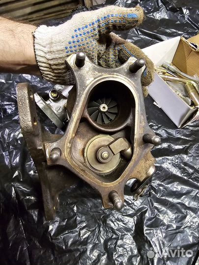 Турбина твинскролл TD04HLA