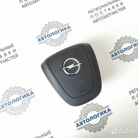 Крышка подушки безопасности на Opel Insignia