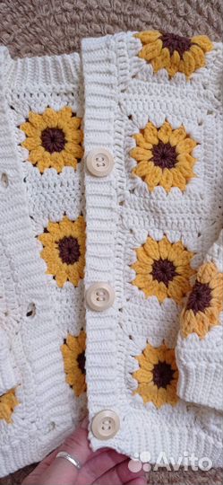 Вязаный кардиган на девочку 80-86