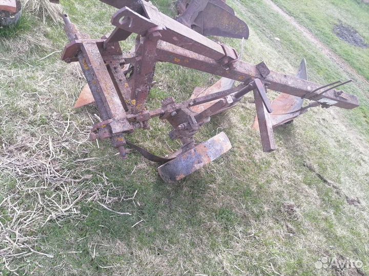 Плуг для мтз 82