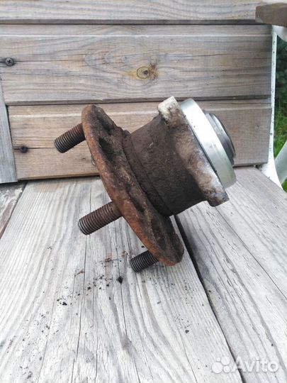 Ступица задняя левая хонда аккорд7