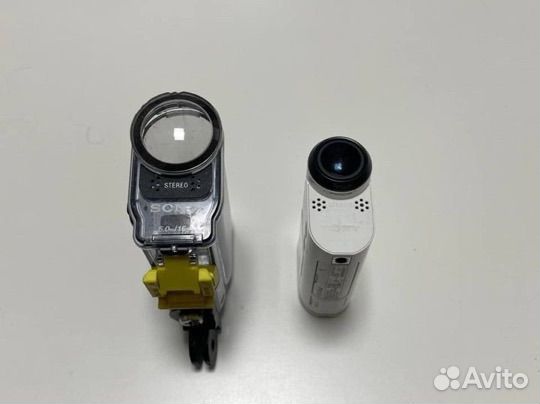 Экшен камера sony HDR-AS100V