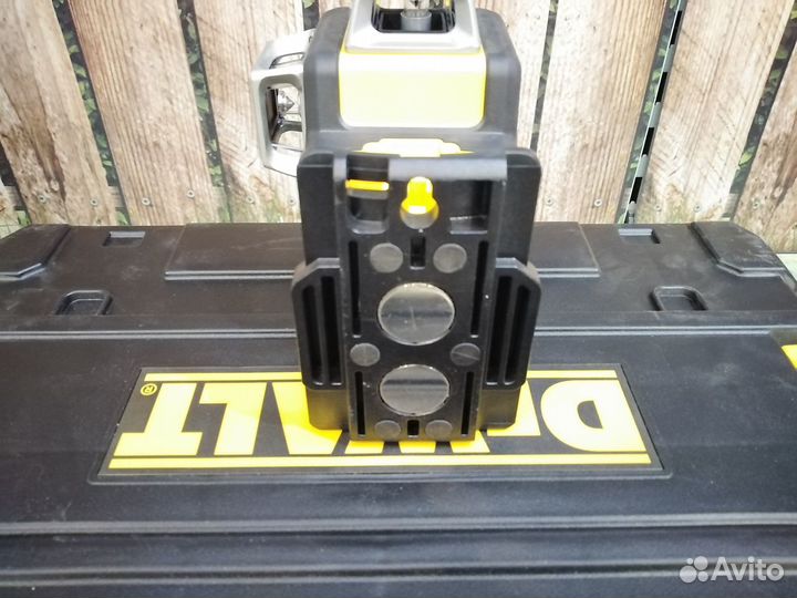 Нивелир DeWalt DCE0811D1G