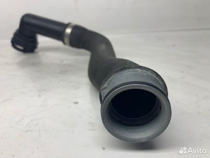 Патрубок системы охлаждения Mercedes-Benz Gl X166