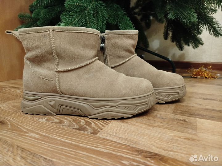 Угги женские натуральные бу 38