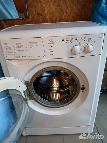 Стиральная машина indesit 5кг