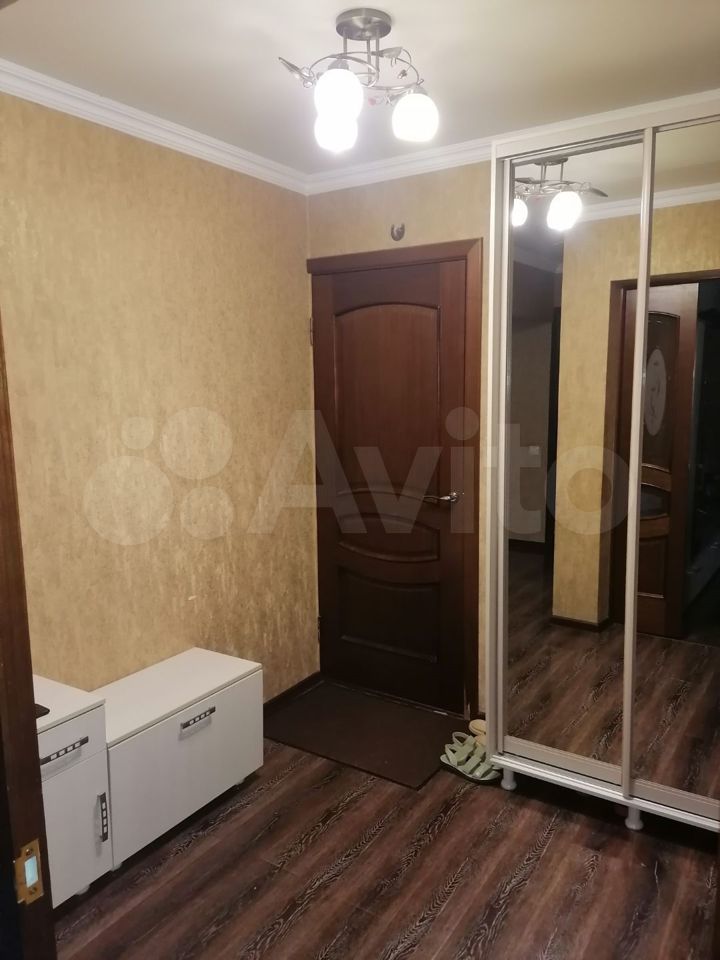 3-к. квартира, 64 м², 2/5 эт.