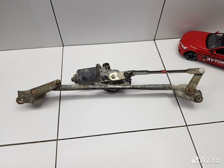 Трапеция дворников с моторчиком (Pontiac Vibe)