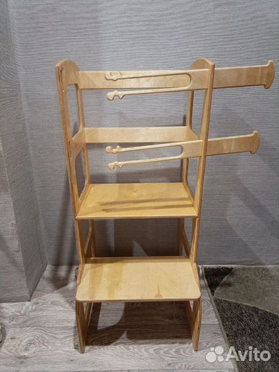 Башня помощника монтессори