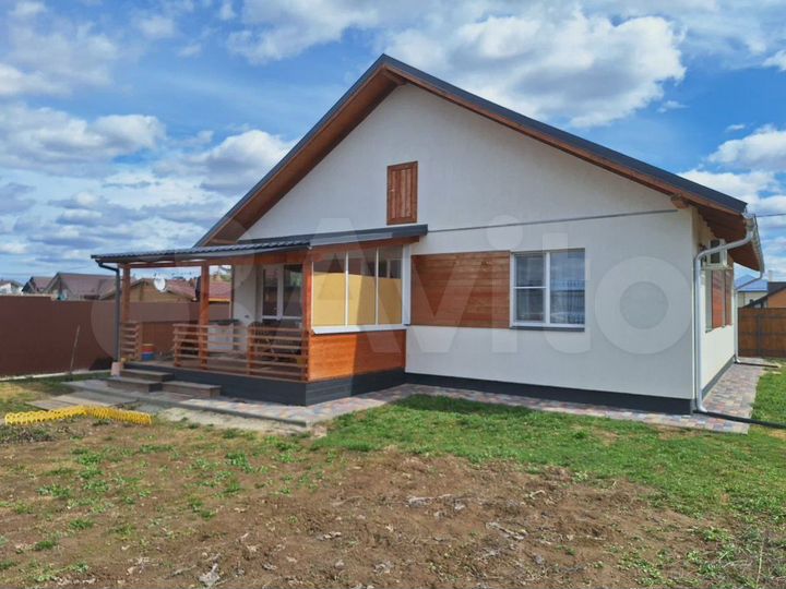 Коттедж 65 м² на участке 8 сот.