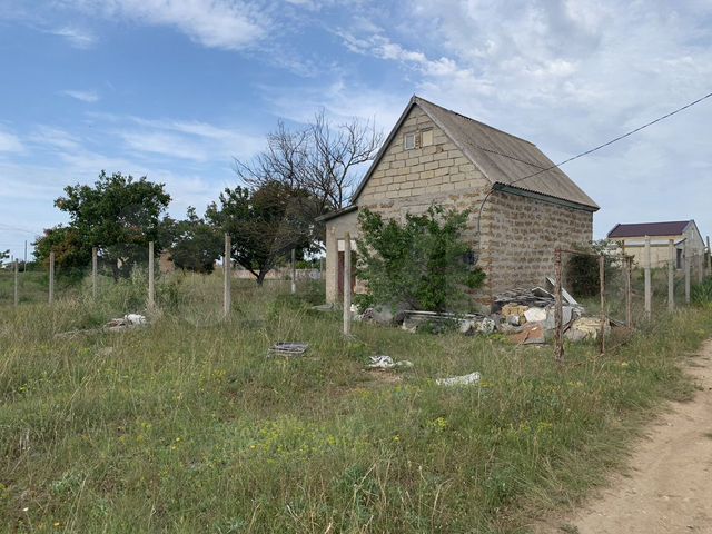 Дом 36,9 м² на участке 6 сот.