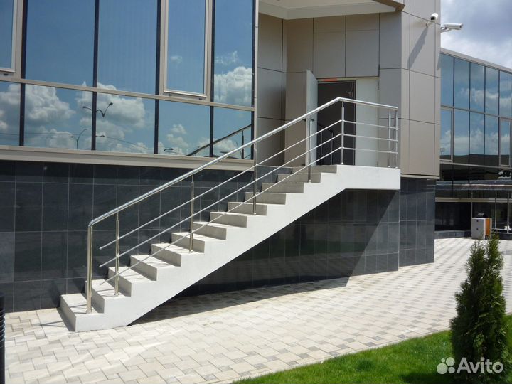 Стеклянные перила