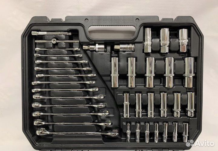 Набор инструментов SATA NGA 218 предметов