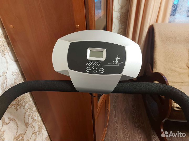 Тренажер беговая дорожка