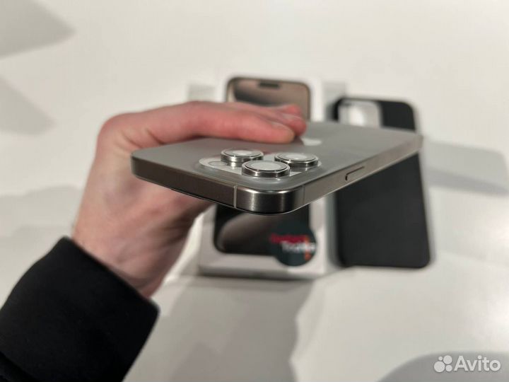 iPhone 15 Pro Max, 256 ГБ