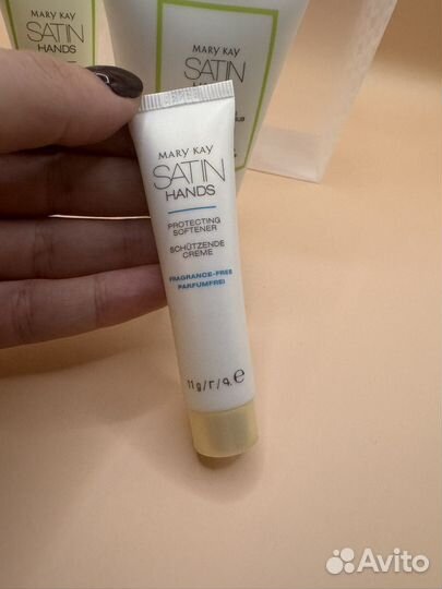 Mary kay satin hands