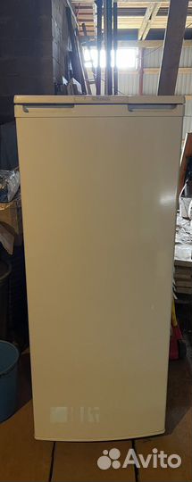 Холодильник Бирюса 6С-1