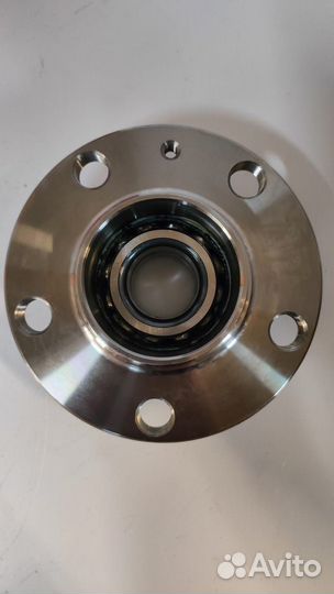 Ступица задняя с подшипником FAG 713610490/ Polo