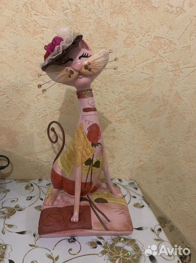 Статуэтка кошка со шляпой