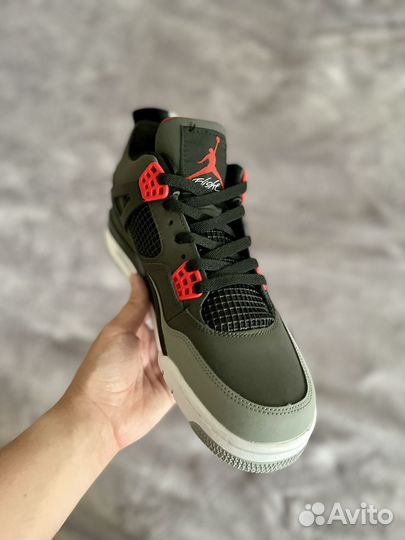 Кроссовки Nike air jordan