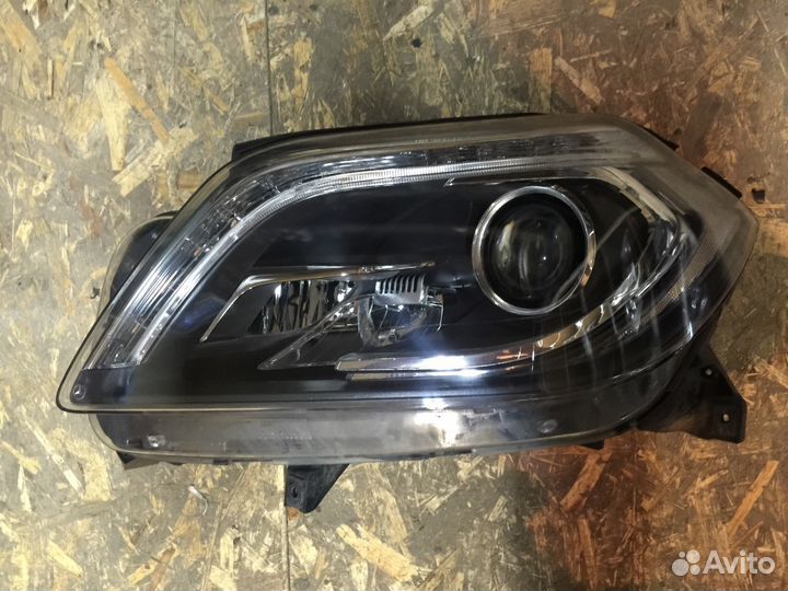 Мерседес GL 166 фара