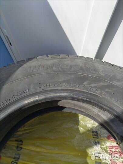 Hankook Winter I'Cept IZ2 215/65 R16 102