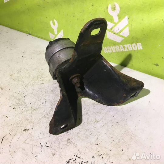 Кронштейн двигателя правый Форд Фокус 1