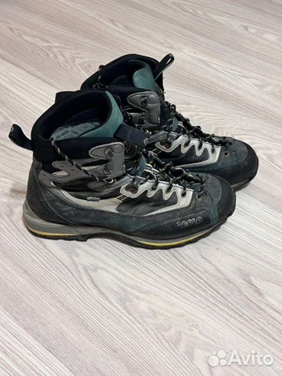 Трекинговые ботинки Asolo