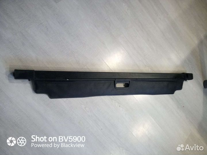 Шторка багажника