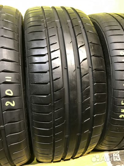 Continental ContiSportContact 5 245/35 R18 и 225/40 R18 92Y