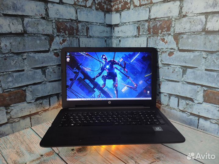 Игровой ноутбук HP core i3/16gb/r5m330