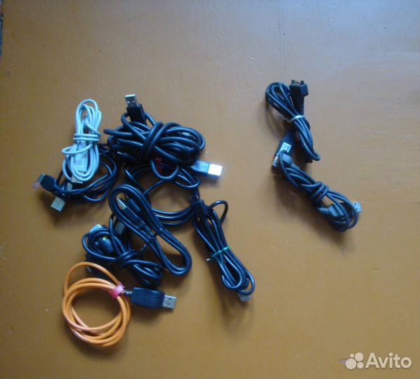 USB кабеля старых Samsung Nokia SonyErics Voxtel