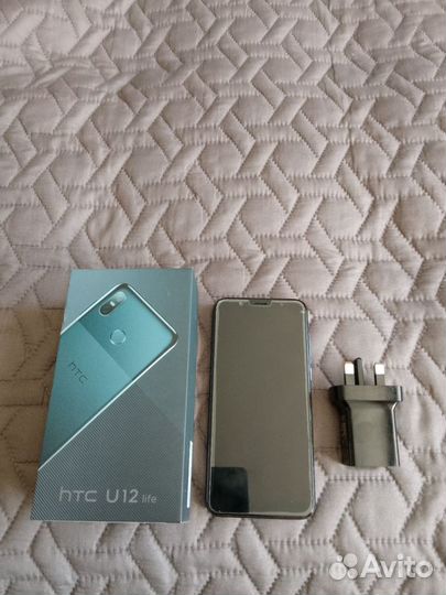 HTC U12 life, 3/64 ГБ