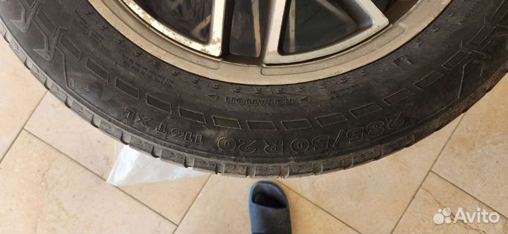 Achilles 2233 295/50 R20