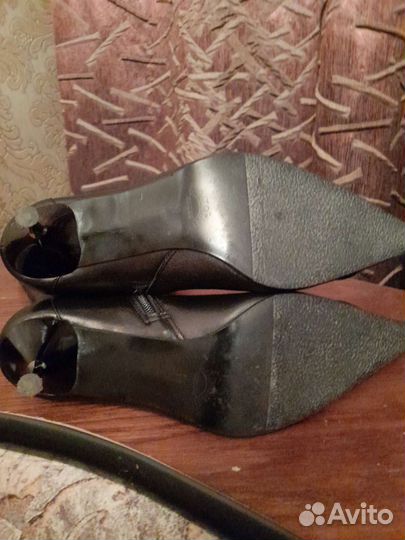 Сапожки женские
