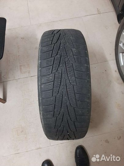 Marshal I'Zen RV Stud KC16 215/55 R16