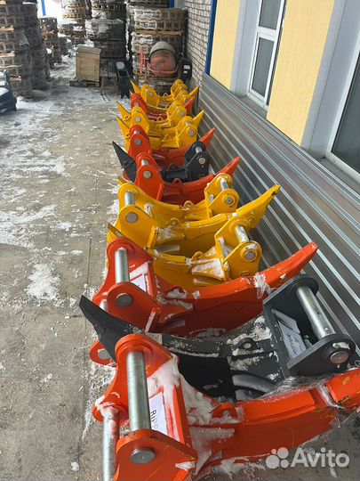 Однозубый рыхлитель Komatsu PC300-7 ST (с пальцами