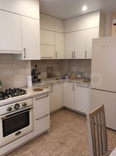 2-к. квартира, 63 м², 4/9 эт.